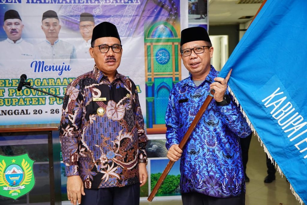 Bupati Halmahera Barat Melepas Rombongan Kafilah Mengikuti MTQ Tingkat Provinsi