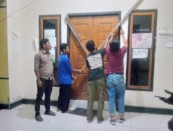 ADD dan DBH Tak Kunjung Dibayar, Puluhan Kantor Desa di Morotai Dipalang